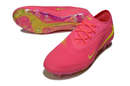 CHUTEIRA NIKE PHANTOM 6 ELITE CAMPO - ROSA E AMARELA