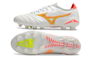 CHUTEIRA MIZUNO MORELIA NEO IV JAPAN CAMPO - BRANCA E LARANJA