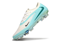 CHUTEIRA NIKE PHANTOM 6 ELITE CAMPO - BRANCA E AZUL