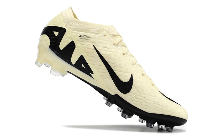 CHUTEIRA NIKE AIR ZOOM MERCURIAL VAPOR 15 ELITE CAMPO (AG) "MAD READY" - BEGE E PRETA