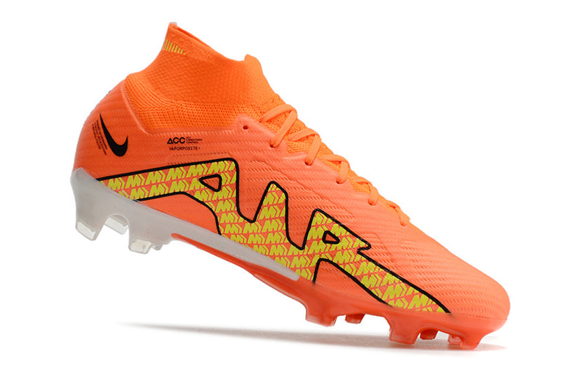 CHUTEIRA NIKE AIR ZOOM MERCURIAL SUPERFLY 9 ELITE CAMPO - LARANJA E AMARELA