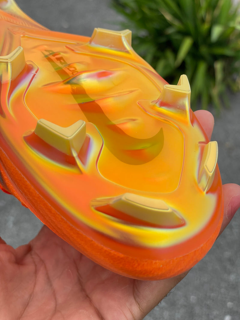[PRONTA ENTREGA] CHUTEIRA NIKE AIR ZOOM MERCURIAL VAPOR 16 ELITE CAMPO - LARANJA E PRETA