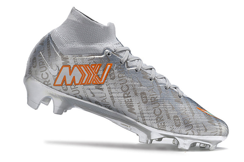 CHUTEIRA NIKE AIR ZOOM MERCURIAL SUPERFLY 9 ELITE CAMPO "XXV" - PRATA