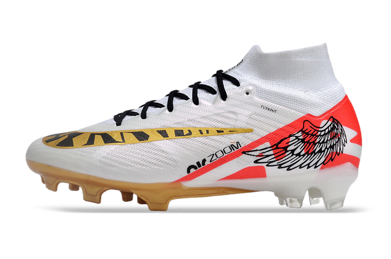 CHUTEIRA NIKE AIR ZOOM MERCURIAL SUPERFLY 9 ELITE CAMPO - BRANCA E DOURADA