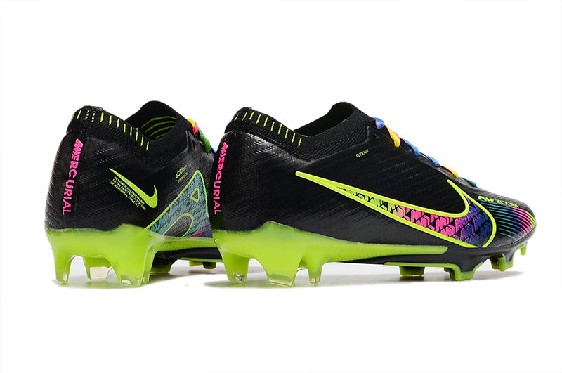 CHUTEIRA NIKE AIR ZOOM MERCURIAL VAPOR 15 ELITE CAMPO - PRETA E COLORIDA