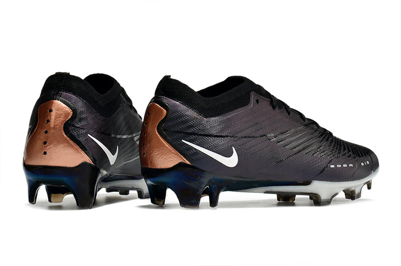 CHUTEIRA NIKE AIR ZOOM MERCURIAL VAPOR 15 ELITE CAMPO "2001" - PRETA E COBRE