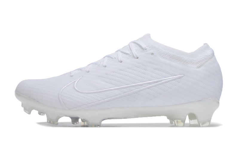 CHUTEIRA NIKE AIR ZOOM MERCURIAL VAPOR 15 ELITE CAMPO - BRANCA CAMALEÃO