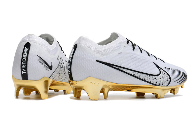 CHUTEIRA NIKE AIR ZOOM MERCURIAL VAPOR 15 ELITE CAMPO - BRANCA E DOURADO