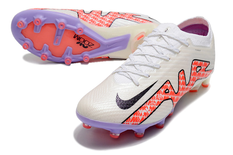 CHUTEIRA NIKE AIR ZOOM MERCURIAL VAPOR 15 ELITE CAMPO (AG) "DISRUPTION" - BRANCA E VERMELHA