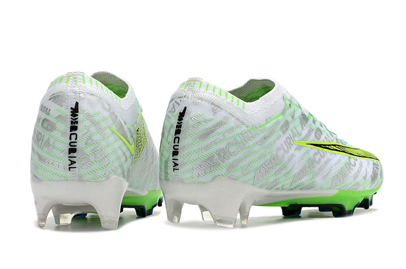CHUTEIRA NIKE AIR ZOOM MERCURIAL VAPOR 15 ELITE CAMPO "XXV" -BRANCA E VERDE