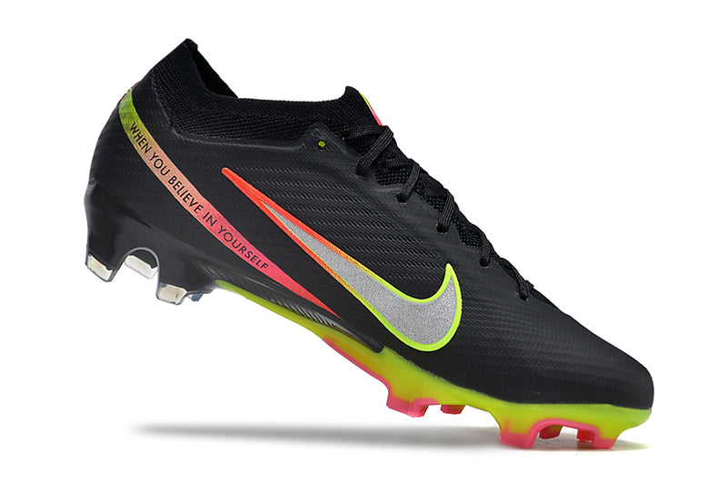 CHUTEIRA NIKE AIR ZOOM MERCURIAL VAPOR 15 ELITE CAMPO "RASHFORD" - PRETA
