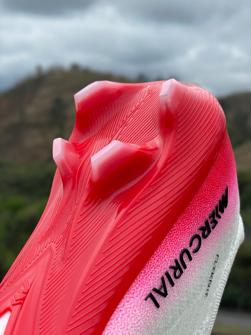 [PRONTA ENTREGA] CHUTEIRA NIKE AIR ZOOM MERCURIAL VAPOR 16 ELITE CAMPO "FEAR NOTHING" - BRANCA E VERMELHA