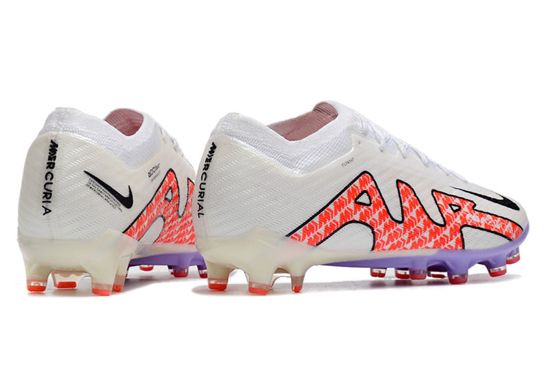 CHUTEIRA NIKE AIR ZOOM MERCURIAL VAPOR 15 ELITE CAMPO (AG) "DISRUPTION" - BRANCA E VERMELHA