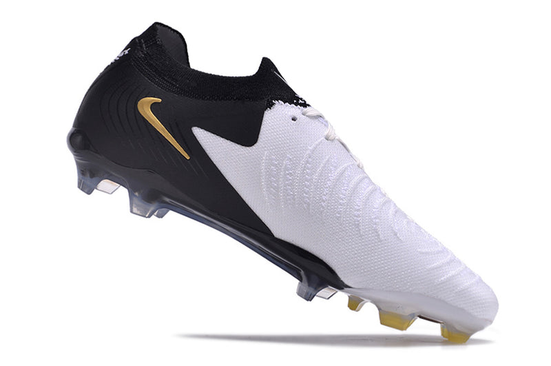 CHUTEIRA NIKE PHANTOM GX II ELITE CAMPO "MAD READY" - BRANCA E PRETA