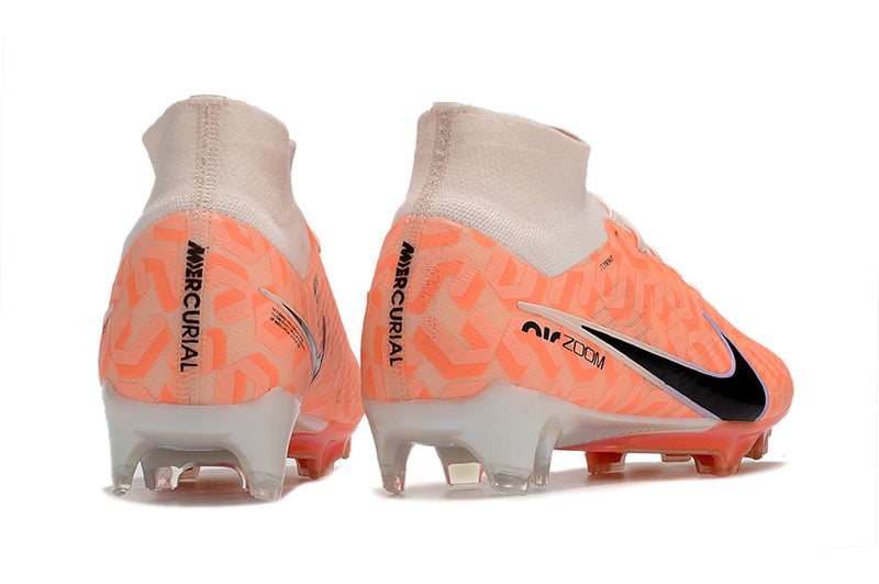 CHUTEIRA NIKE AIR ZOOM MERCURIAL SUPERFLY 9 ELITE CAMPO "UNITED" - LARANJA E PRETA