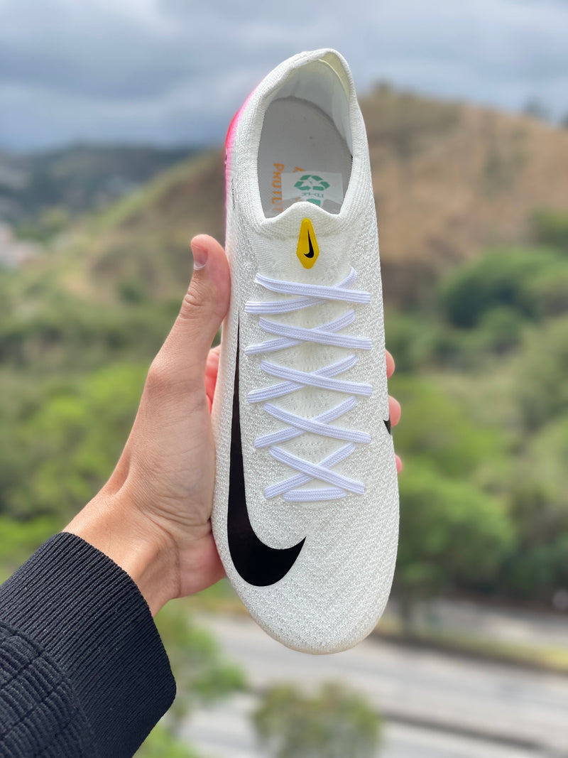[PRONTA ENTREGA] CHUTEIRA NIKE AIR ZOOM MERCURIAL VAPOR 16 ELITE CAMPO "FEAR NOTHING" - BRANCA E VERMELHA