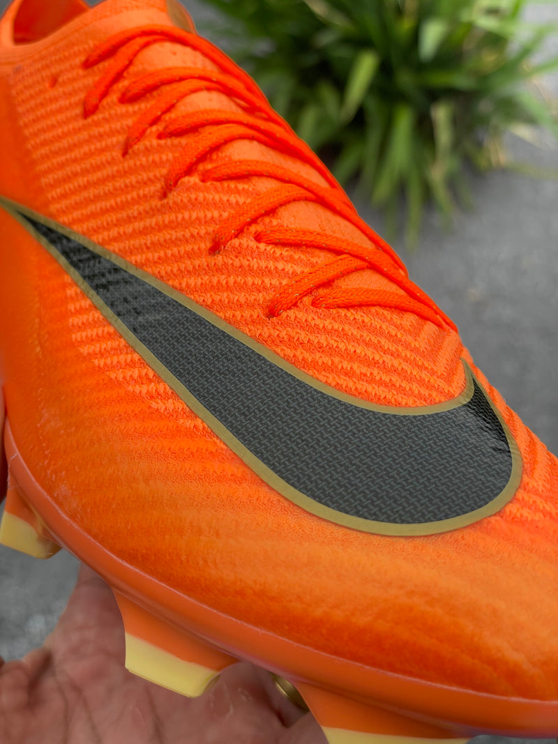 [PRONTA ENTREGA] CHUTEIRA NIKE AIR ZOOM MERCURIAL VAPOR 16 ELITE CAMPO - LARANJA E PRETA