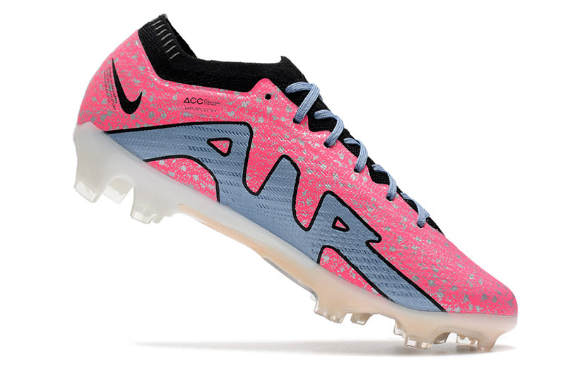 CHUTEIRA NIKE AIR ZOOM MERCURIAL VAPOR 15 ELITE CAMPO - ROSA E AZUL