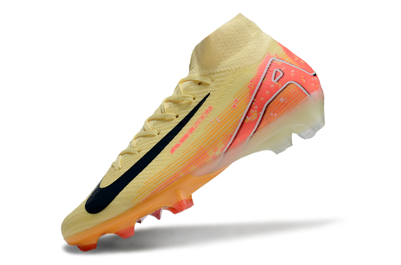 CHUTEIRA NIKE AIR ZOOM MERCURIAL SUPERFLY 10 ELITE CAMPO "MBAPPÉ" - AMARELA E LARANJA