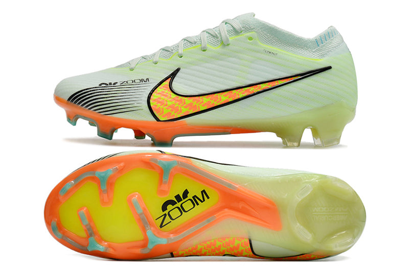 CHUTEIRA NIKE AIR ZOOM MERCURIAL VAPOR 15 ELITE CAMPO - VERDE E LARANJA