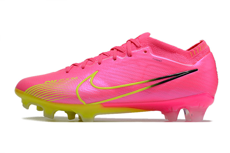 CHUTEIRA NIKE AIR ZOOM MERCURIAL VAPOR 15 ELITE CAMPO "LUMINOUS" - ROSA E AMARELO