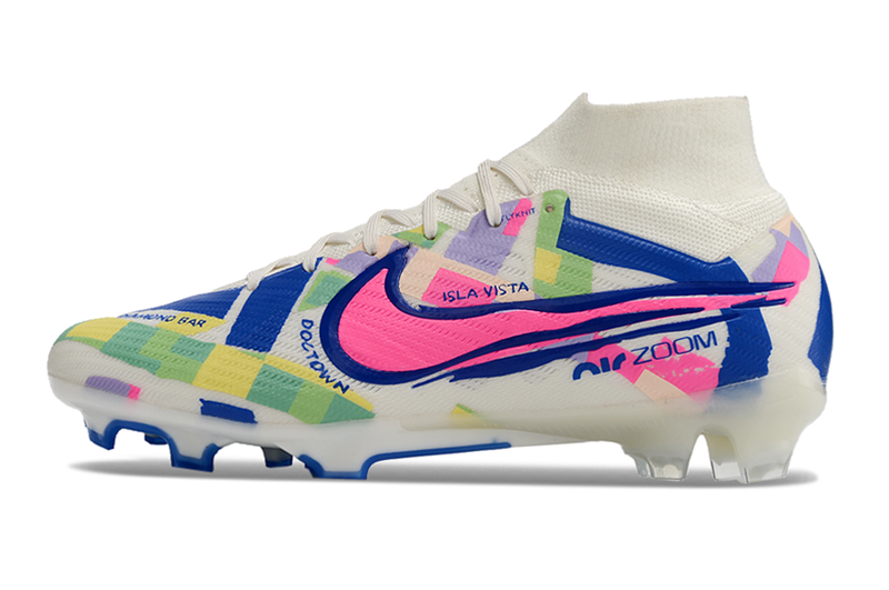 CHUTEIRA NIKE AIR ZOOM MERCURIAL SUPERFLY 9 ELITE CAMPO "SOCAL" - BRANCA E COLORIDA