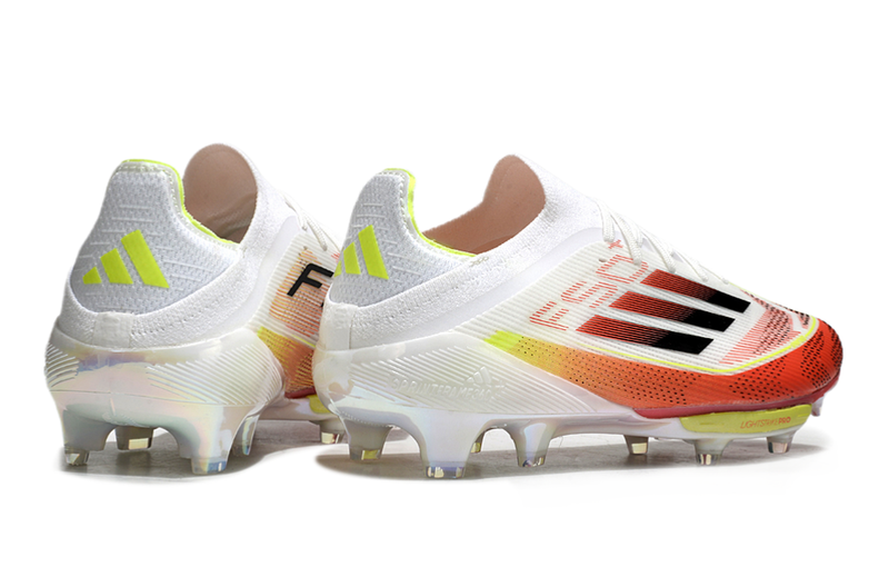 CHUTEIRA ADIDAS F50.1 LIGHTSTRIKE PRO ELITE CAMPO - BRANCA E COLORIDA