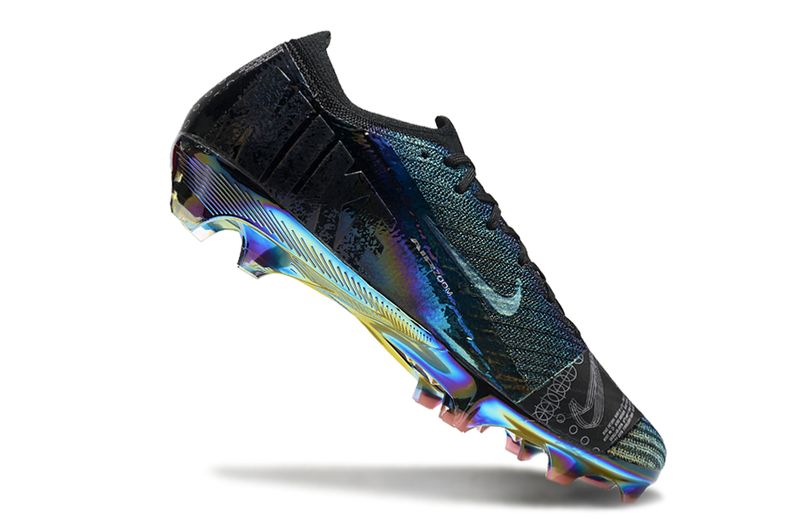 CHUTEIRA NIKE AIR ZOOM MERCURIAL VAPOR 16 ELITE CAMPO "COSMIC SPEED" - PRETA