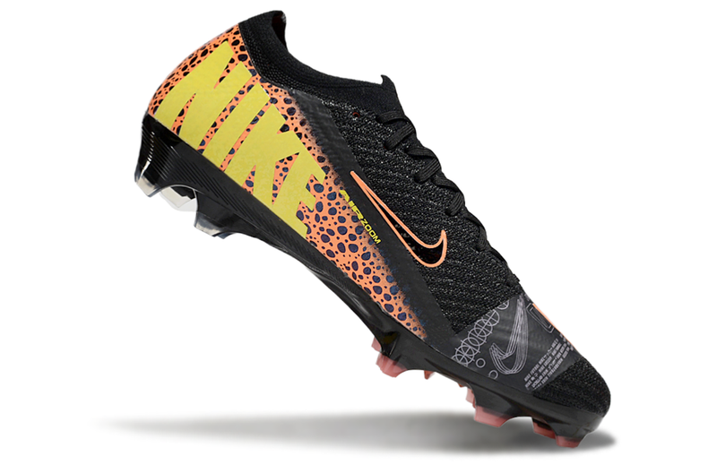 CHUTEIRA NIKE AIR ZOOM MERCURIAL VAPOR 16 ELITE CAMPO - PRETA E LARANJA
