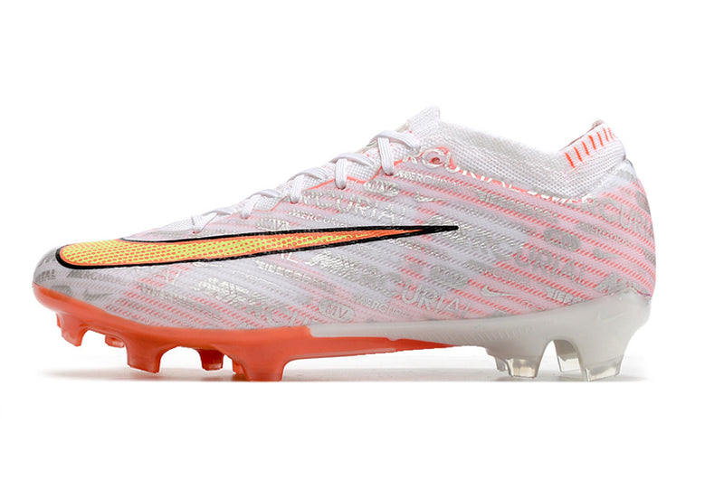 CHUTEIRA NIKE AIR ZOOM MERCURIAL VAPOR 15 ELITE CAMPO "XXV" - BRANCA E LARANJA