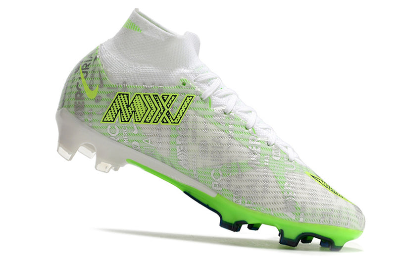 CHUTEIRA NIKE AIR ZOOM MERCURIAL SUPERFLY 9 ELITE CAMPO "XXV" - BRANCA E VERDE