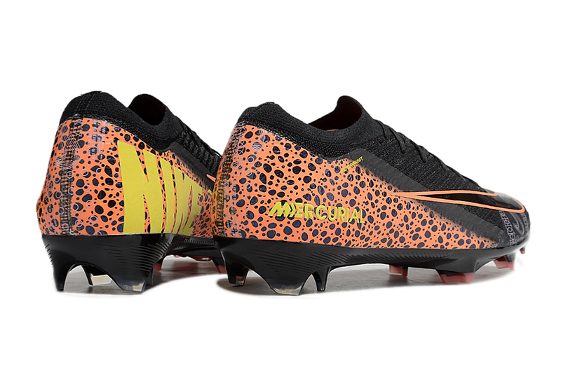 CHUTEIRA NIKE AIR ZOOM MERCURIAL VAPOR 16 ELITE CAMPO - PRETA E LARANJA