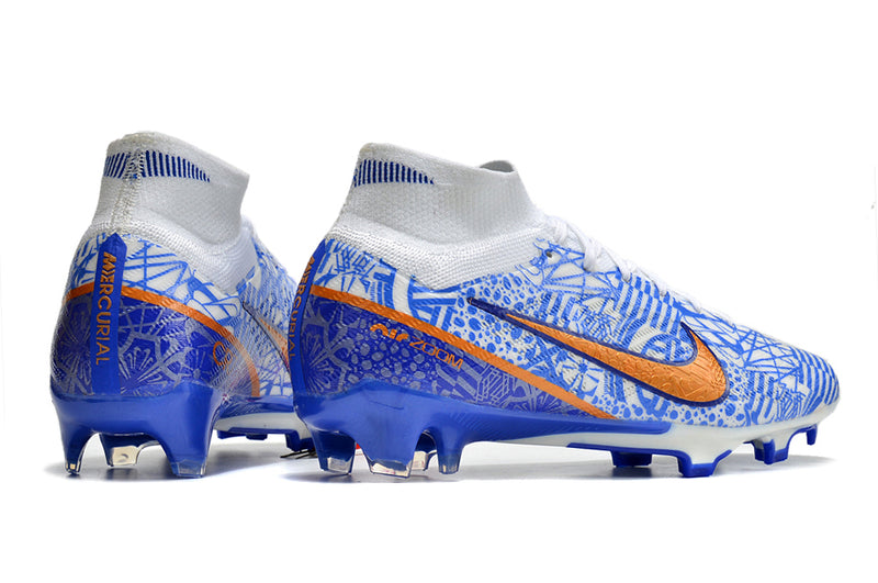 CHUTEIRA NIKE AIR ZOOM MERCURIAL SUPERFLY 9 ELITE CAMPO "CR7" - BRANCA E AZUL