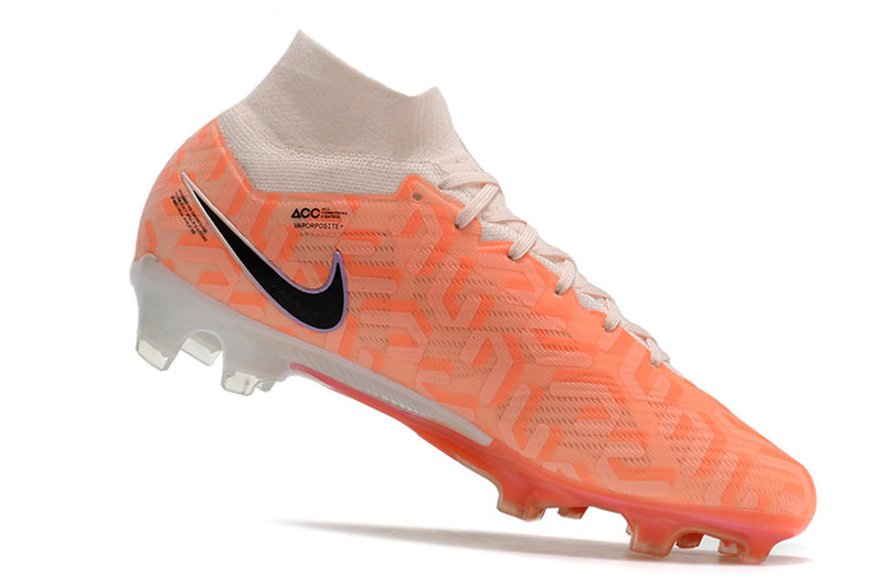 CHUTEIRA NIKE AIR ZOOM MERCURIAL SUPERFLY 9 ELITE CAMPO "UNITED" - LARANJA E PRETA