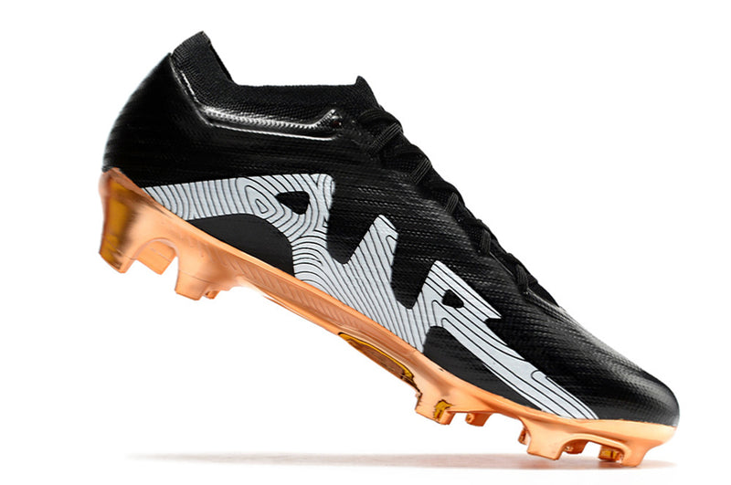 CHUTEIRA NIKE AIR ZOOM MERCURIAL VAPOR 15 ELITE CAMPO - PRETA E COBRE