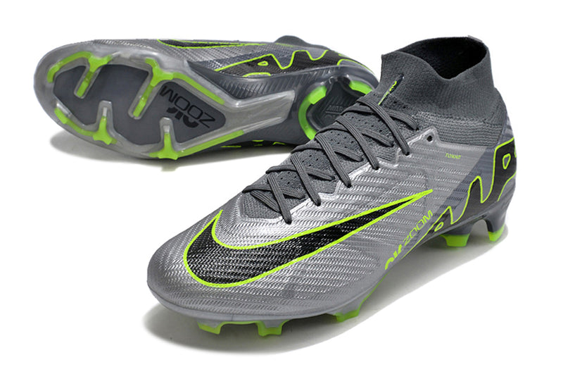 CHUTEIRA NIKE AIR ZOOM MERCURIAL SUPERFLY 9 ELITE CAMPO - CINZA E VERDE