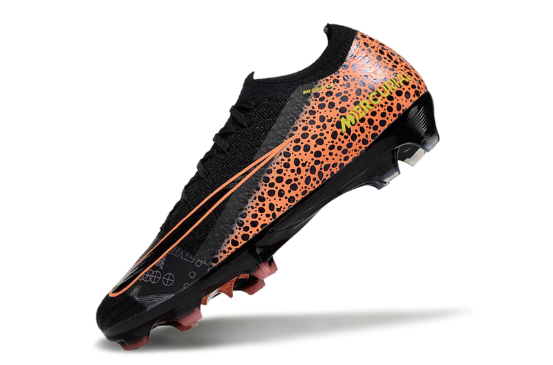 CHUTEIRA NIKE AIR ZOOM MERCURIAL VAPOR 16 ELITE CAMPO - PRETA E LARANJA