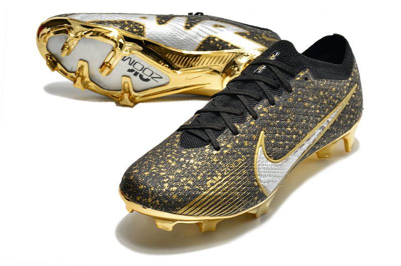 CHUTEIRA NIKE AIR ZOOM MERCURIAL VAPOR 15 ELITE CAMPO - PRETA E DOURADO