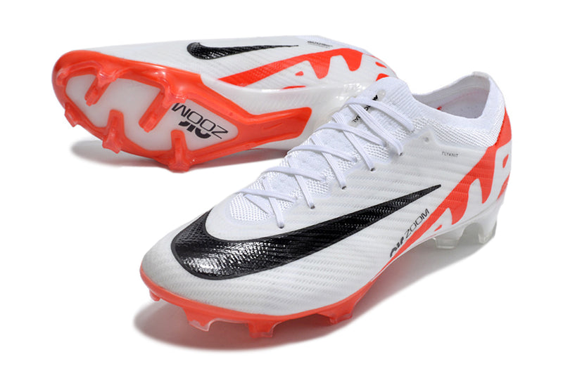 CHUTEIRA NIKE AIR ZOOM MERCURIAL VAPOR 15 ELITE CAMPO "READY" - BRANCA E VERMELHA
