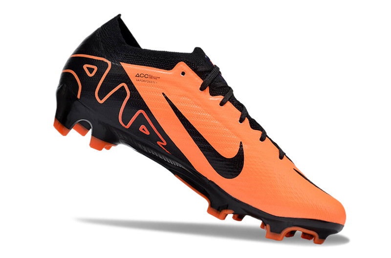CHUTEIRA NIKE AIR ZOOM MERCURIAL VAPOR 15 ELITE CAMPO - LARANJA E PRETA