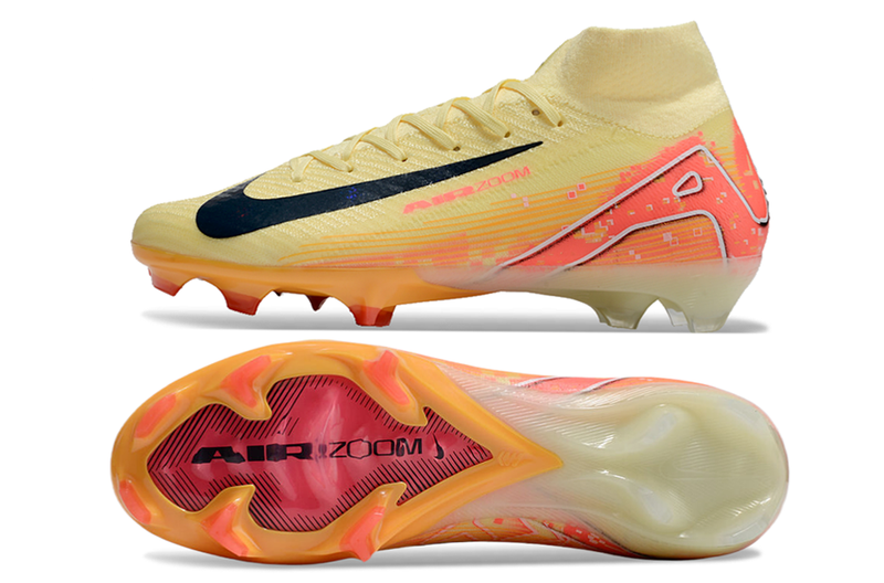 CHUTEIRA NIKE AIR ZOOM MERCURIAL SUPERFLY 10 ELITE CAMPO "MBAPPÉ" - AMARELA E LARANJA