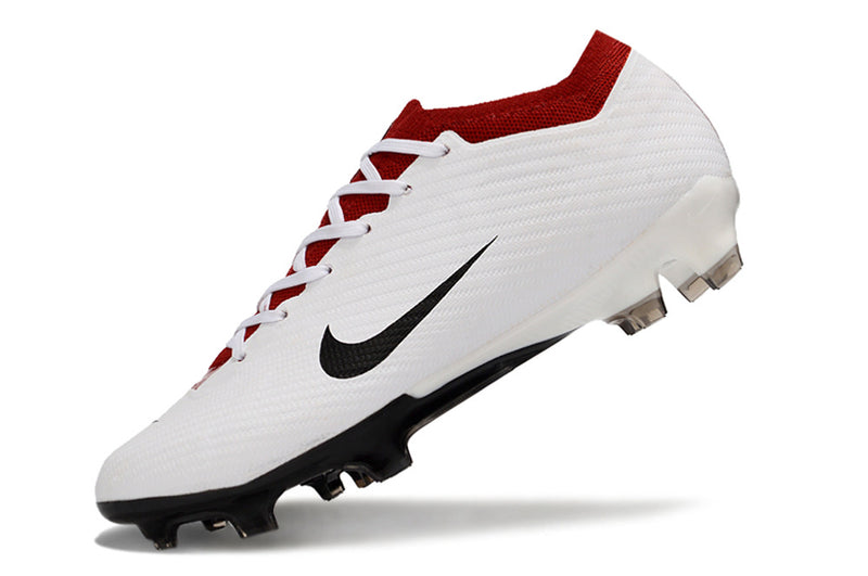 CHUTEIRA NIKE AIR ZOOM MERCURIAL VAPOR 15 ELITE CAMPO "T90" - BRANCA E VINHO