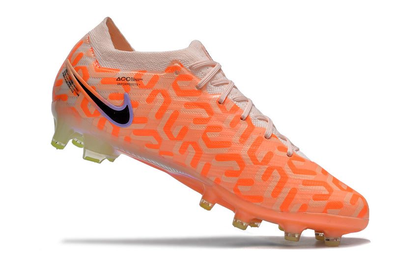 CHUTEIRA NIKE AIR ZOOM MERCURIAL VAPOR 15 ELITE CAMPO (AG) "UNITED" - LARANJA E PRETA