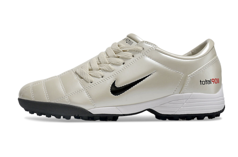CHUTEIRA NIKE TOTAL 90 III SOCIETY - PRATA E PRETA