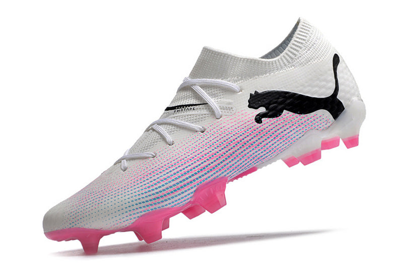 CHUTEIRA PUMA FUTURE 7 ULTIMATE CAMPO - BRANCA E ROSA