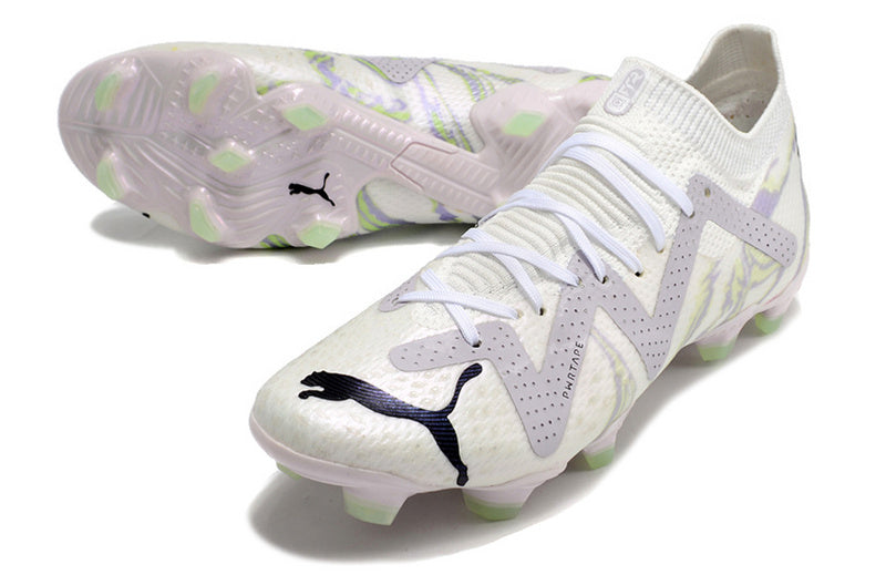 CHUTEIRA PUMA FUTURE ULTIMATE CAMPO "BRILLIANCE" - BRANCA