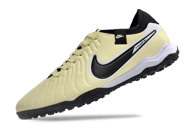CHUTEIRA NIKE TIEMPO LEGEND 10 SOCIETY "MAD READY" - BEGE E PRETA