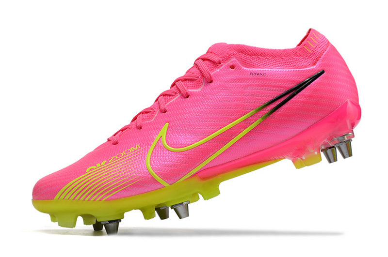 CHUTEIRA NIKE AIR ZOOM MERCURIAL VAPOR 15 ELITE TRAVA MISTA "LUMINOUS" - ROSA E AMARELA