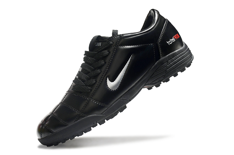 CHUTEIRA NIKE TOTAL 90 III SOCIETY - PRETA