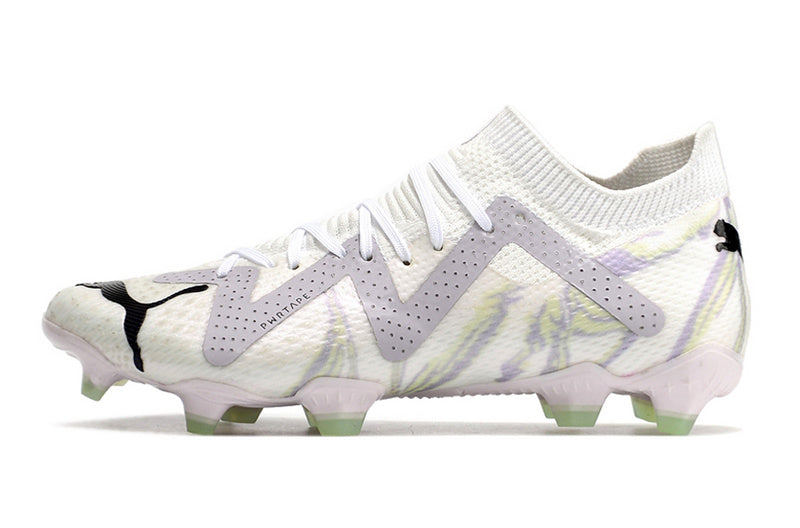 CHUTEIRA PUMA FUTURE ULTIMATE CAMPO "BRILLIANCE" - BRANCA